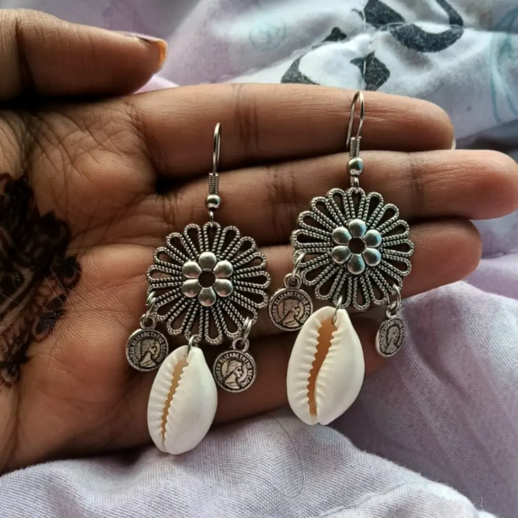 Maroon and Gold Elegant Gold Jewelry Sale Marketing Instagram Post (88).webp