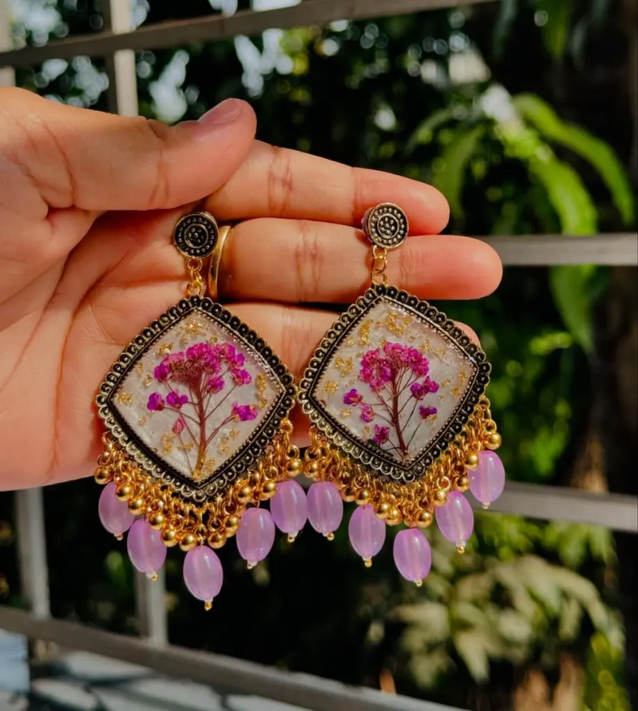 Customised resin jhumkas.webp