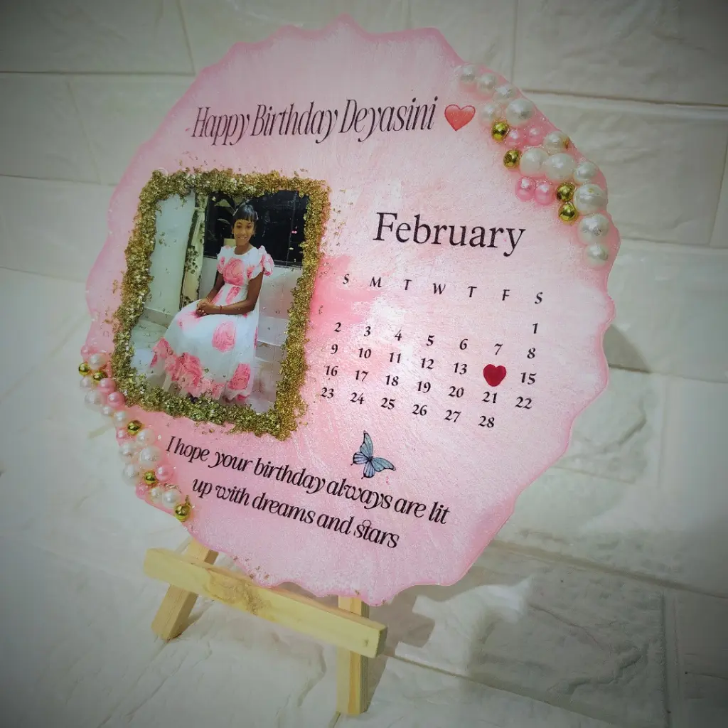 'Memories That Stay Forever ✨'Why let your precious moments fade away 💕 Our handmade resin fram (1).webp