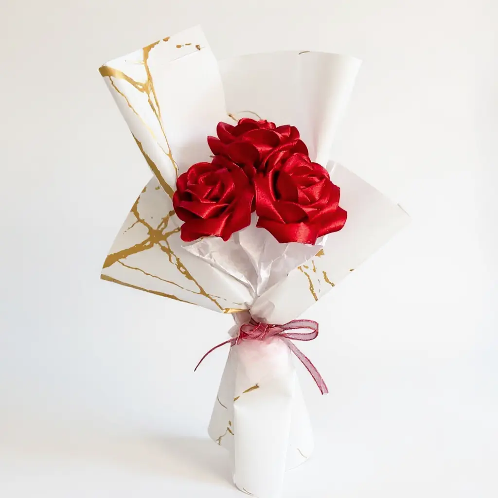 3 Ribbon Rose Bouquet