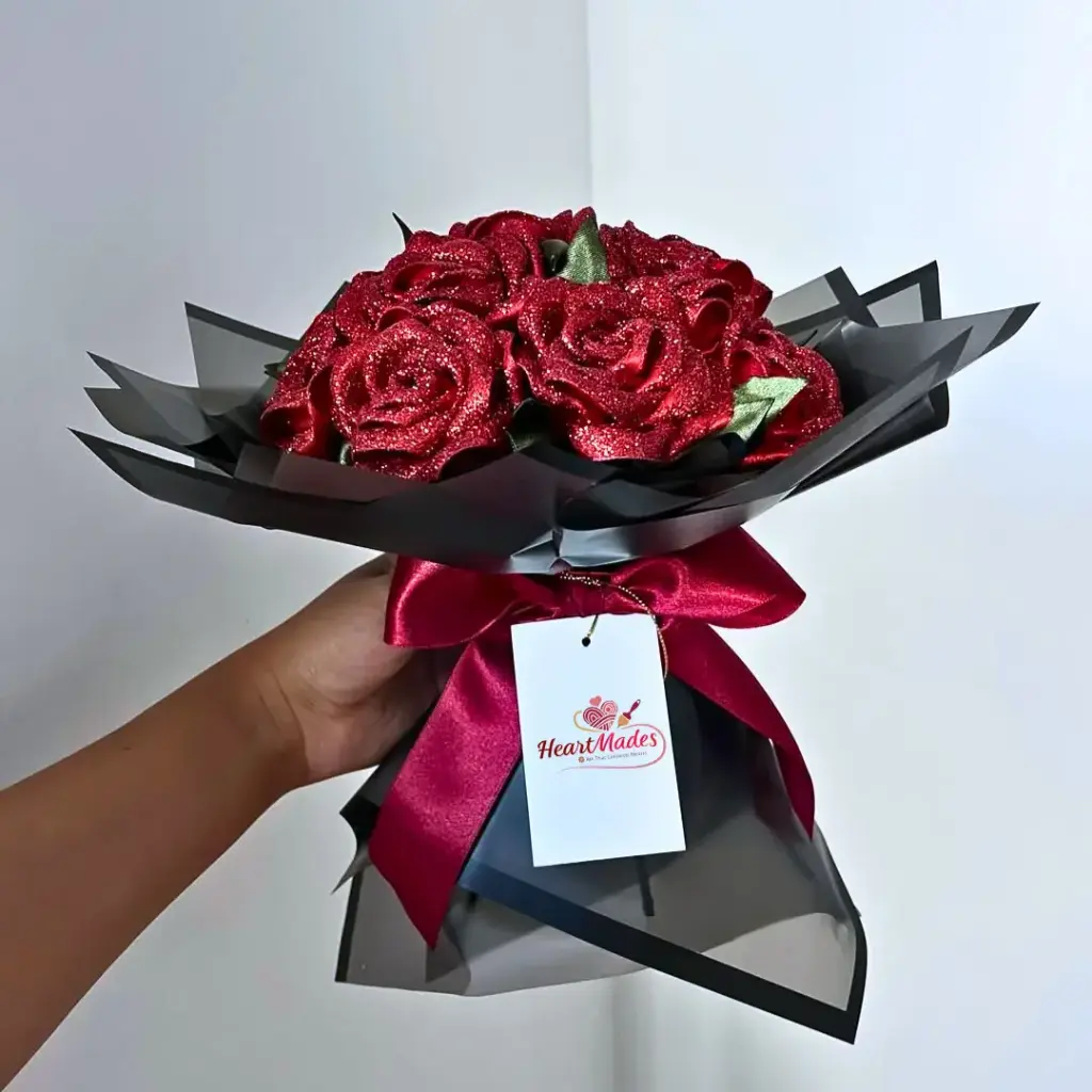 Shiny Red Ribbon Bouquet(10 Roses)