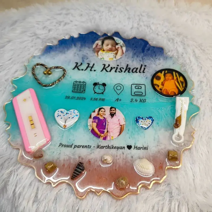 10/10 Customizable Baby Details Frame