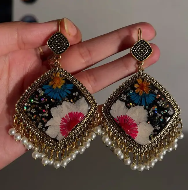 Shuktara Jhumkas