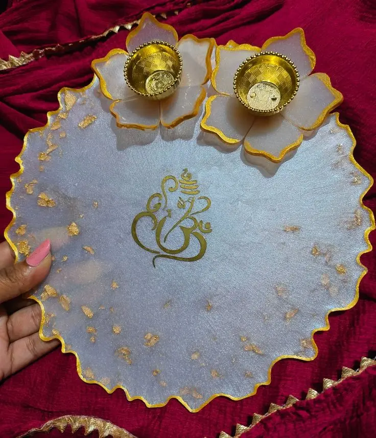 Frost Ganesh Thali (8-Inch)