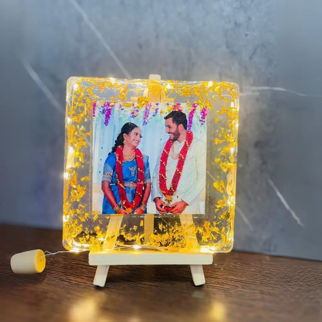 Square Resin Frame