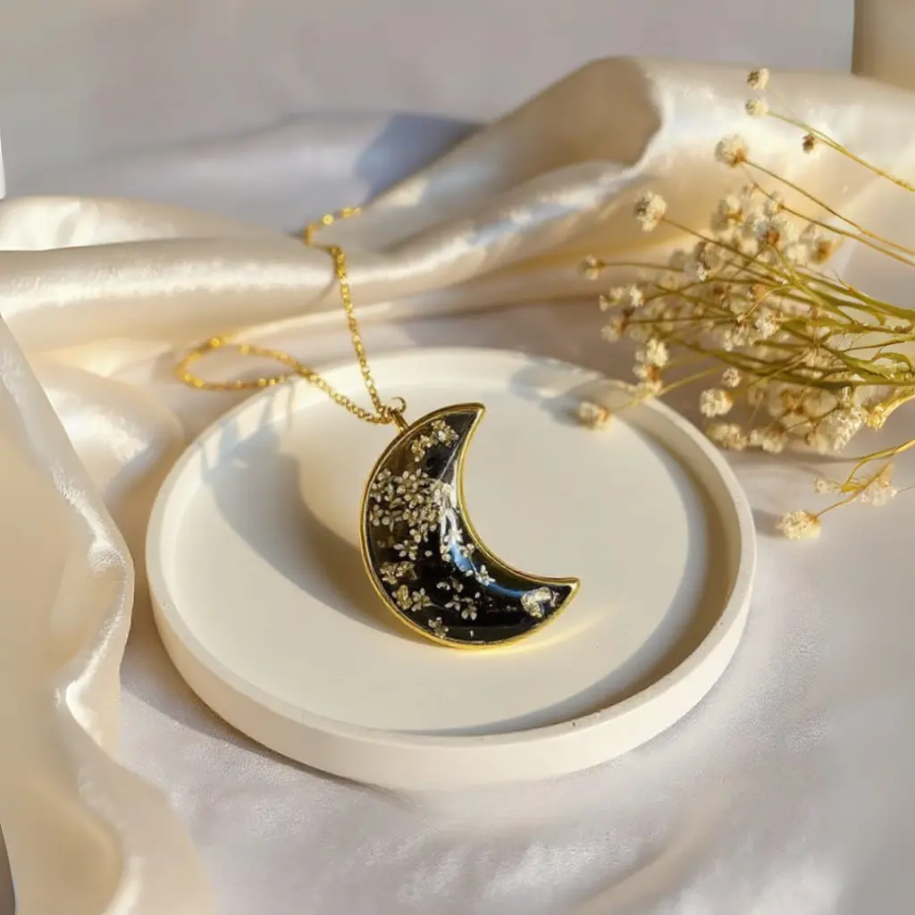 Aurea Necklace