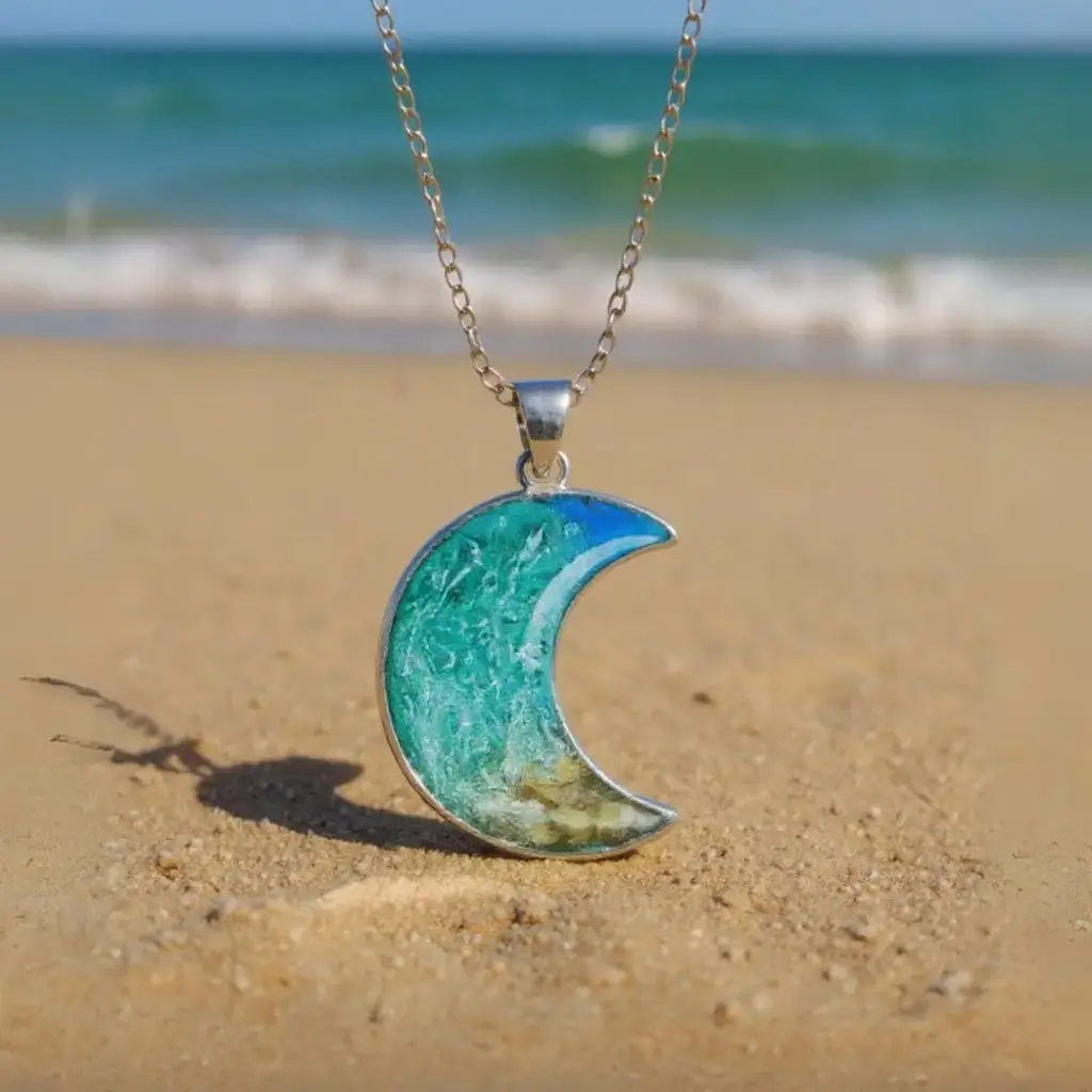 OceaLun Necklace