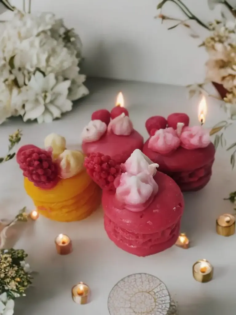 Scanted Macaroon Candle