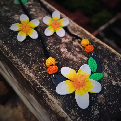 Kath Golap Neckpiece Earings
