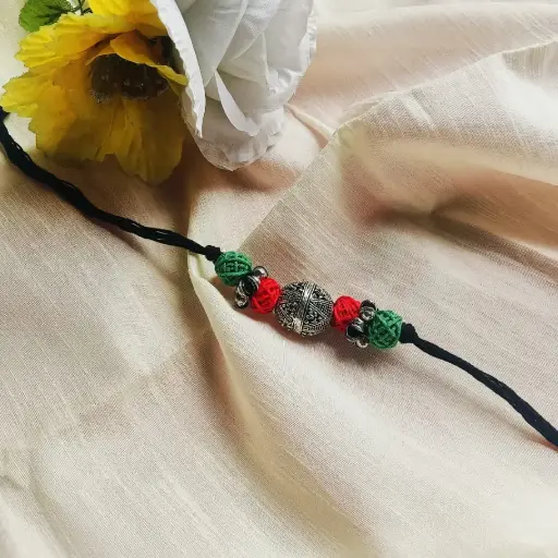 Metal Ball Choker