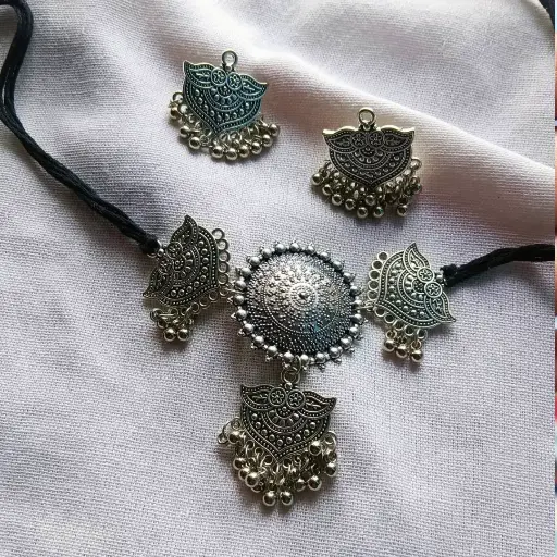 Ascendant Oxidised Necklace Set
