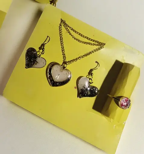 Bazel Set(Necklace,Earrings,Ring)