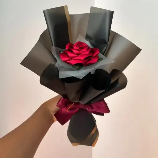 Single Rose Black Bouquet