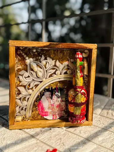 8/8 Resin Teakwood Frame
