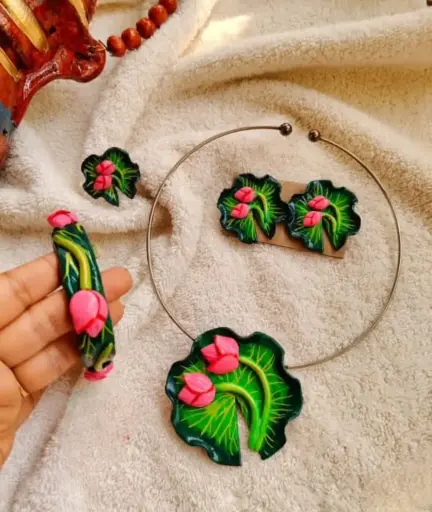 Golapi Poddo Set