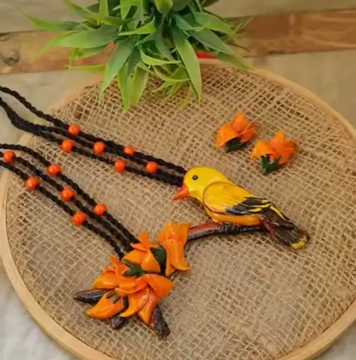 Halud Pakhi Set