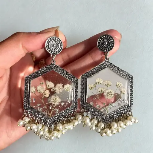 Ishq Jhumkas