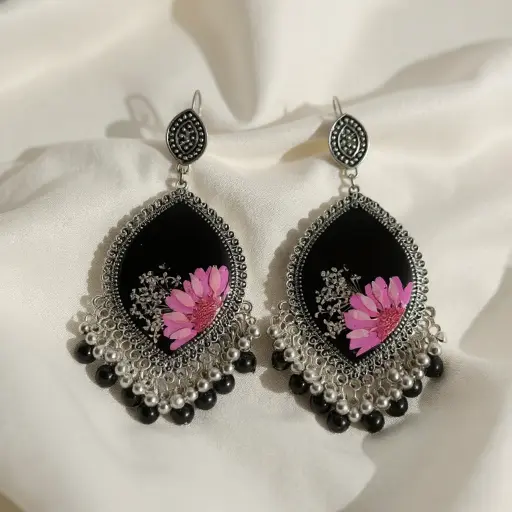 Nishar Jhumkas