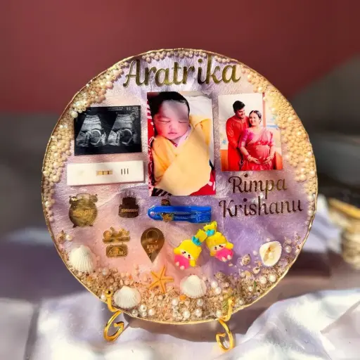 Round Baby Details Preservation Frame