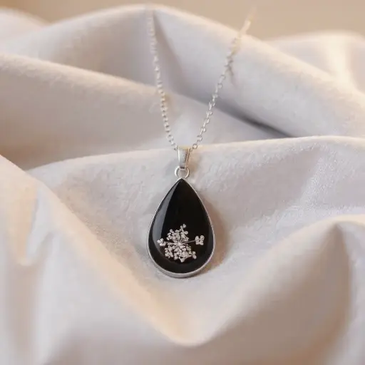 Silver Pristine Necklace