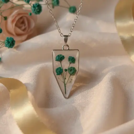 Fyra Necklace