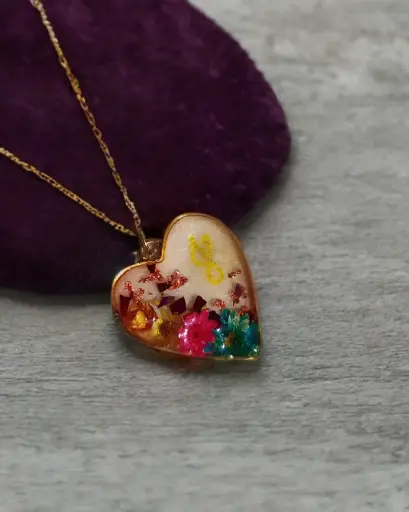 Heart Bazel Necklace